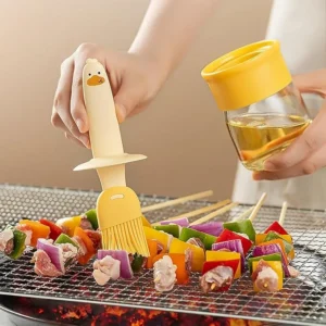 Saket Oil Dispenser with Silicone Brush ? Leakproof, Easy Cooking Tool | Kitchen Tool - Image 3
