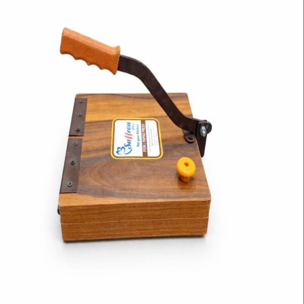 wooden-puri-press-square-1.jpeg